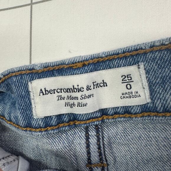 Abercrombie & Fitch Shorts Womens 25 Blue High Rise Mom Denim Distressed Raw Hem - Picture 3 of 10